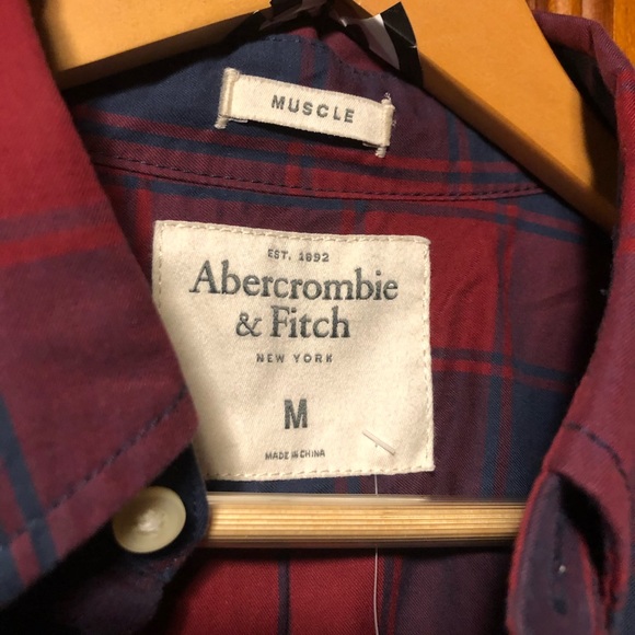 Abercrombie & Fitch men’s button up shirt. New - Picture 6 of 9